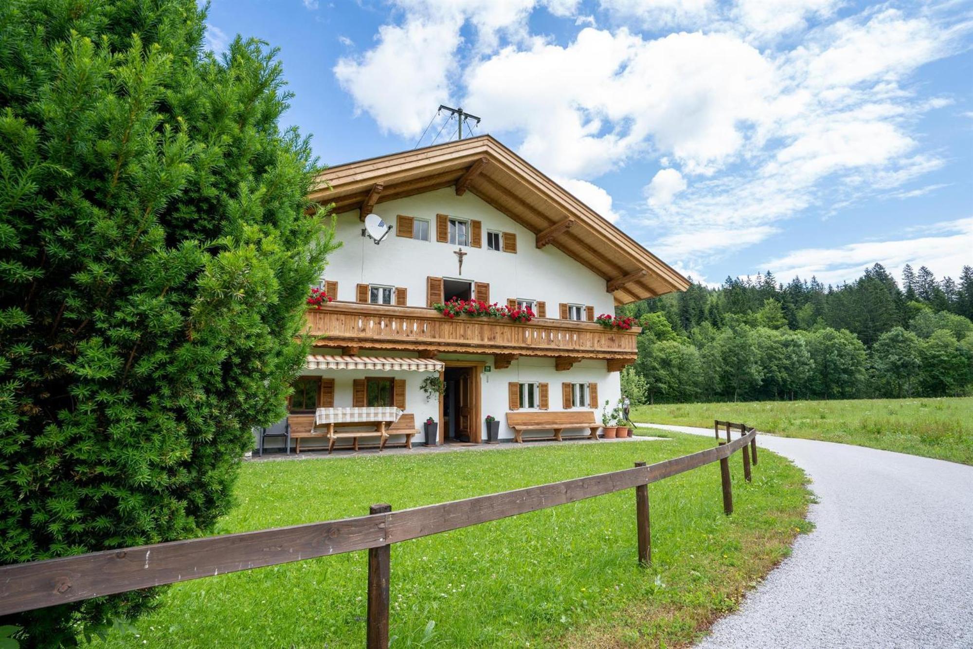 Apartments Edinger Soll Exterior photo